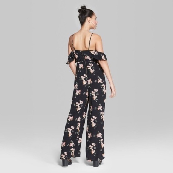 Wild Fable Black cold-shoulder jumpsuit. - Picture 3 of 11